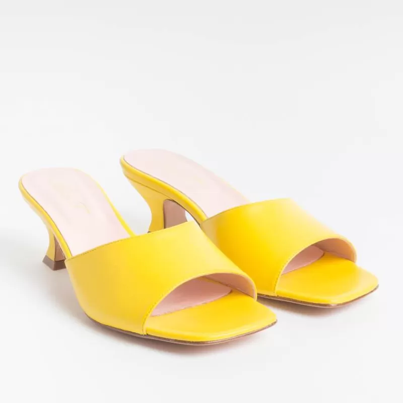 Anna F. - Mules - 3241 - Chiffon Giallo<Collezione Scarpe Donna Mules