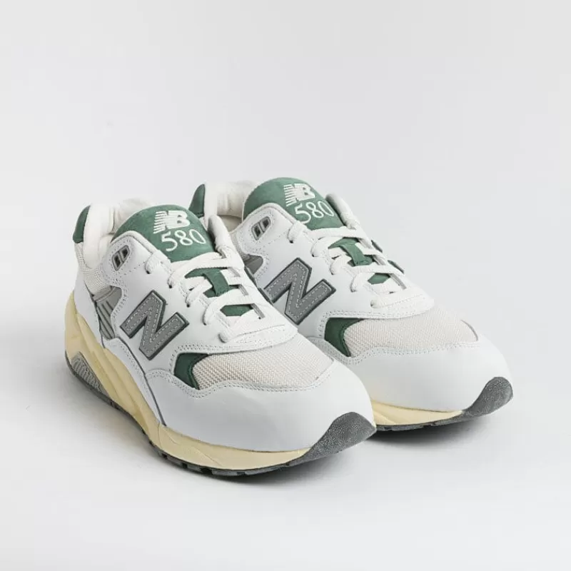 NEW BALANCE - Collezione Uomo New Balance - Sneakers - Mt580Rca - Bianco Verde<Collezione Scarpe Uomo Sneakers