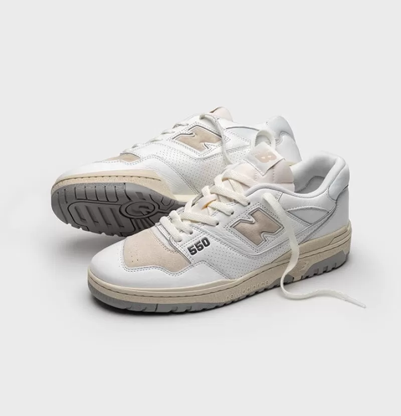 NEW BALANCE - Collezione Uomo New Balance - Sneakers Bb550Pwg - Bianco Beige<Collezione Scarpe Uomo Sneakers