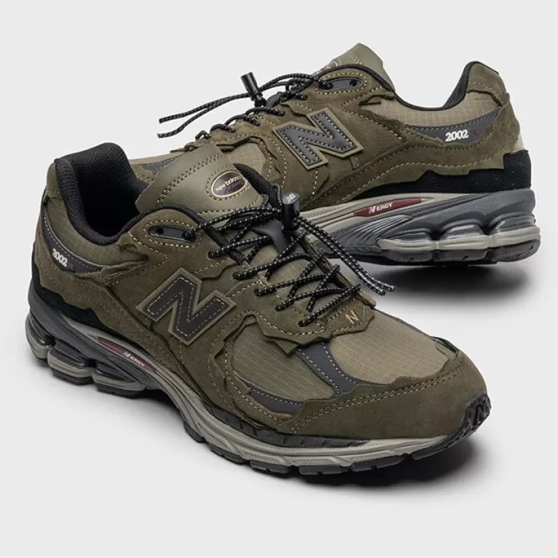 NEW BALANCE - Collezione Uomo New Balance - Sneakers M2002Rdn - Verde<Collezione Scarpe Uomo Sneakers